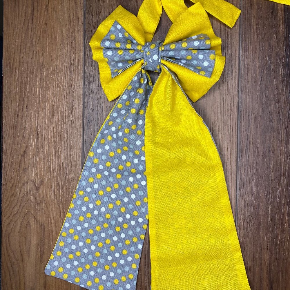 The Dottery (Full-Bladed Bow)